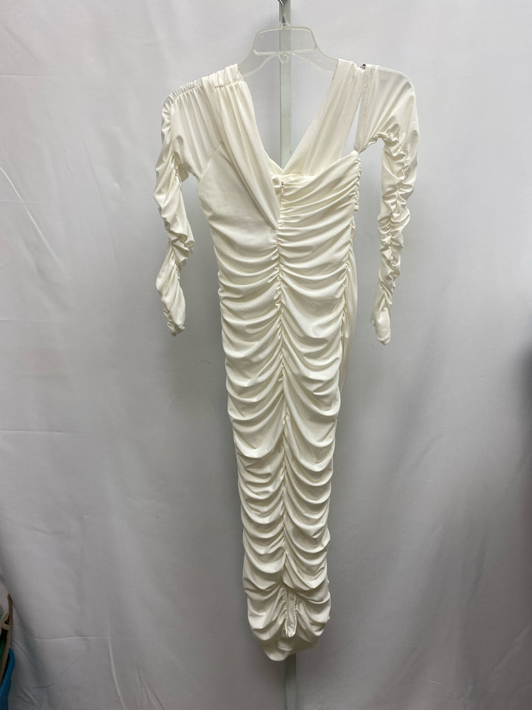 Size 4 White Long Sleeve Dress