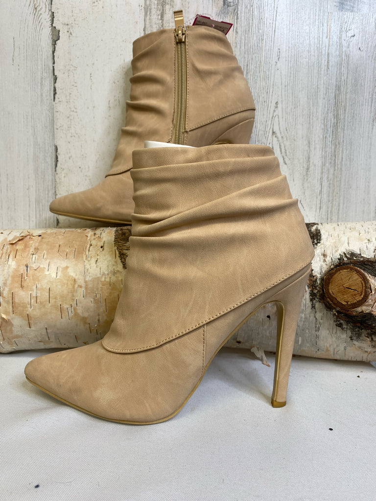 Size 7.5 Tan Booties