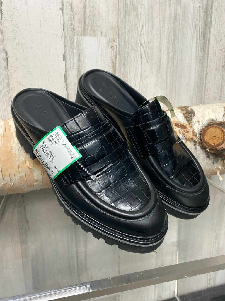 M.Gemi Size 37 (6/6.5) Black Slip-ons