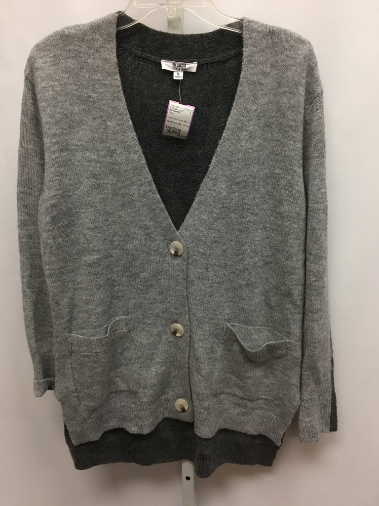 BB Dakota Size Small Gray Cardigan