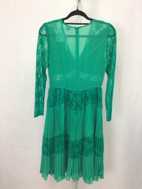 Size 6 Asos Green Lace Long Sleeve Dress