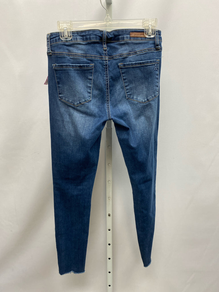 Articles of Society Size 27 (4) Denim Jeans