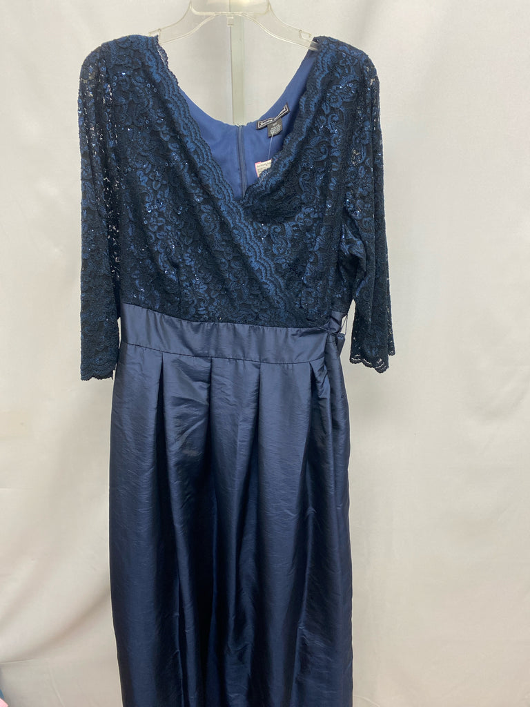 Size 22 Jessica Howard Navy Special Occasion