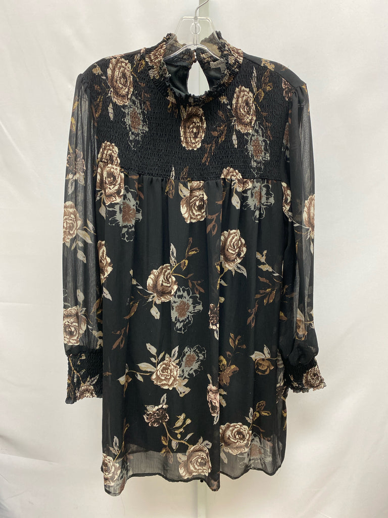 Size Large Black Floral Long Sleeve Dress