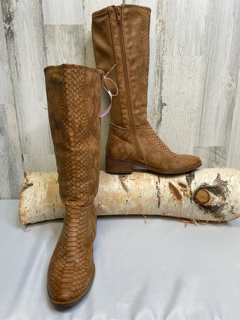 Baretraps Size 6.5 Brown Boots