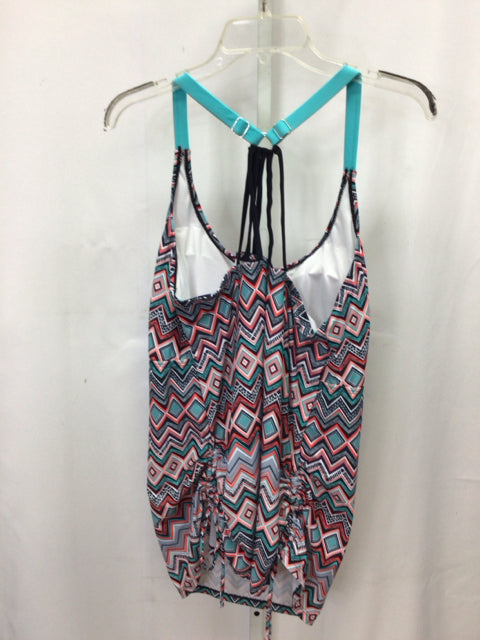Size 2X Aqua/Pink Swimsuit Top Only