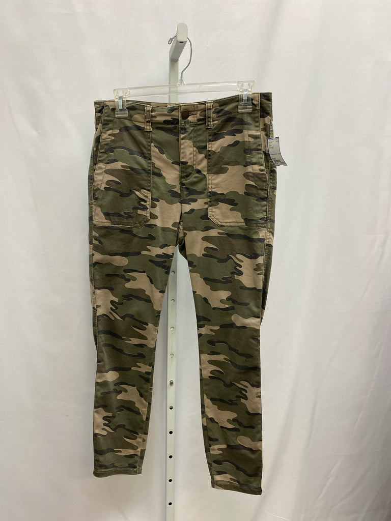 Caslon Size 8 Camoflouge Pants