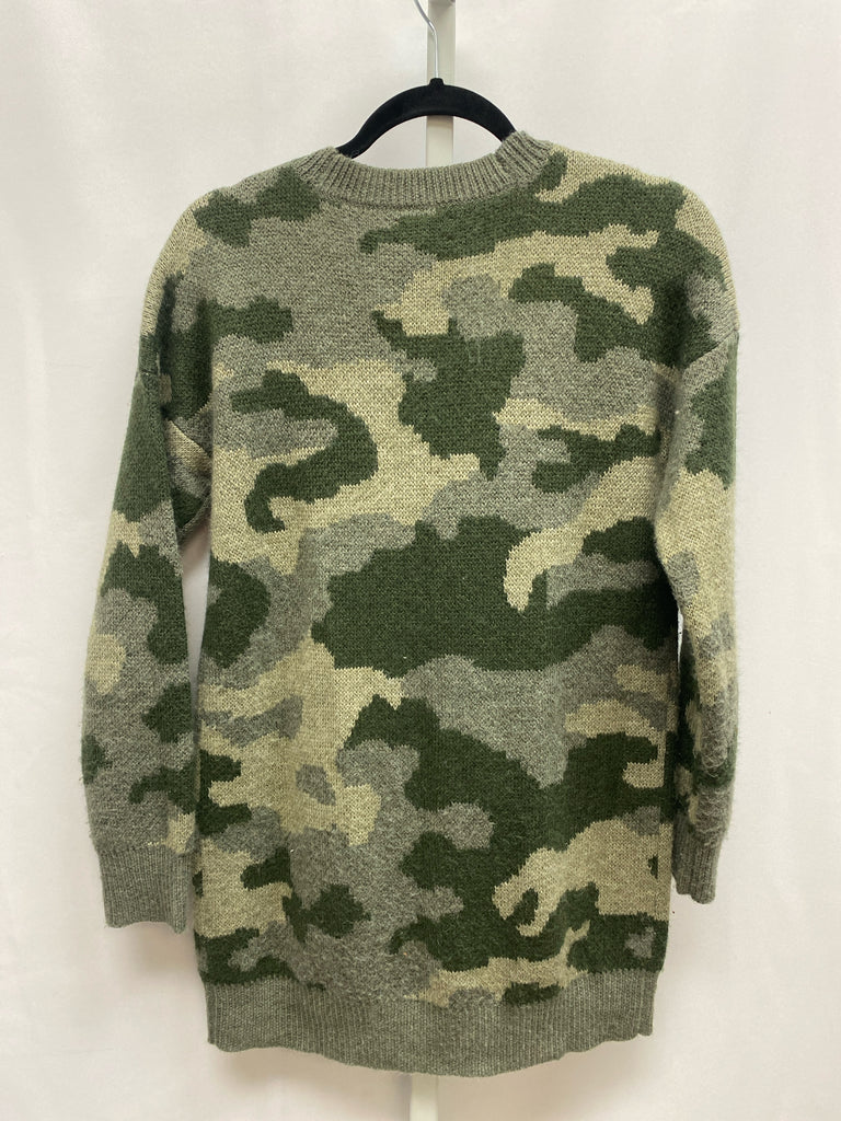 Lucky Size Small Green Camo Cardigan