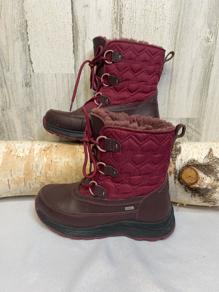 Ugg Size 7 Burgundy Winter Boots Boots