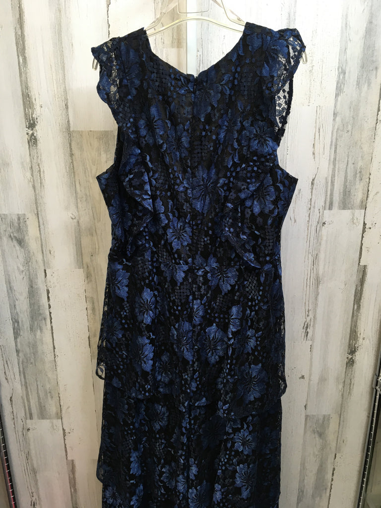 Size 2X Lulus Blue/Black Sleeveless Dress