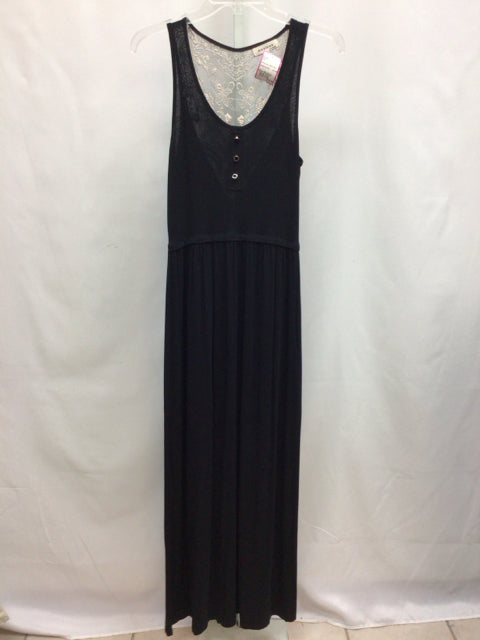 Size Medium monteau Black Maxi Dress