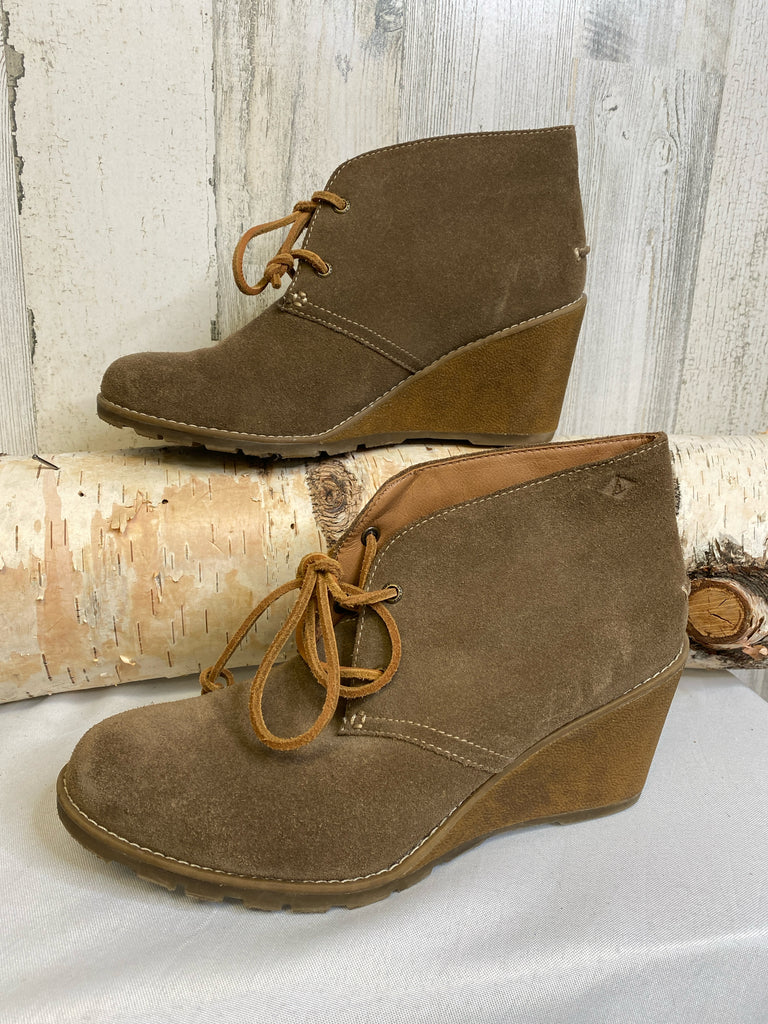 Sperry Size 9 Taupe Booties