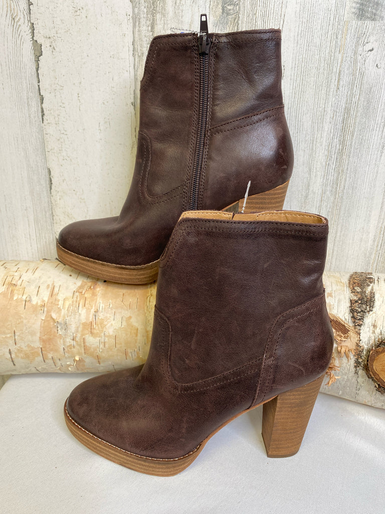 Lucky Brand Size 8 Brown Booties