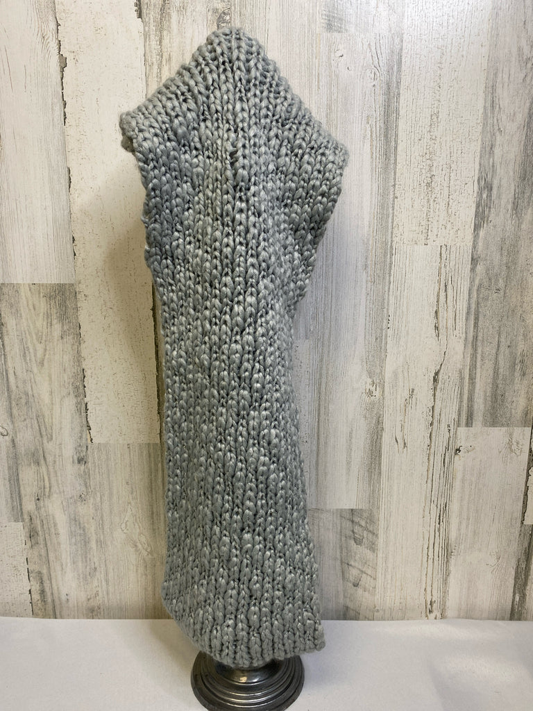 Lauren Conrad Gray Infinity Scarf