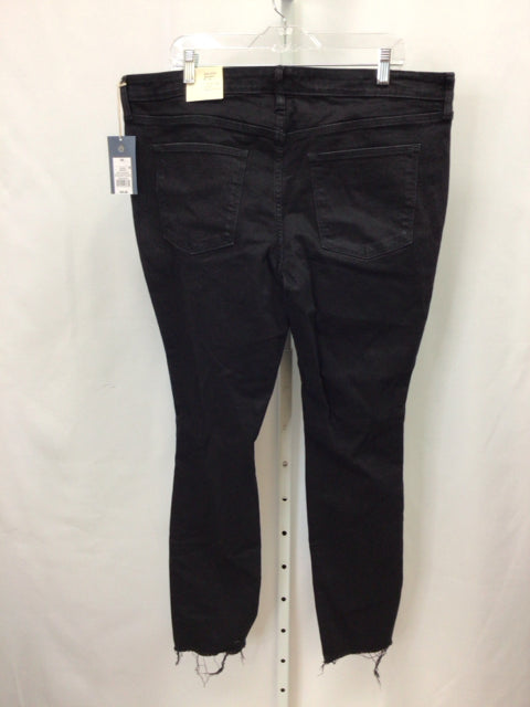 Universal Thread Size 18L Black Jeans