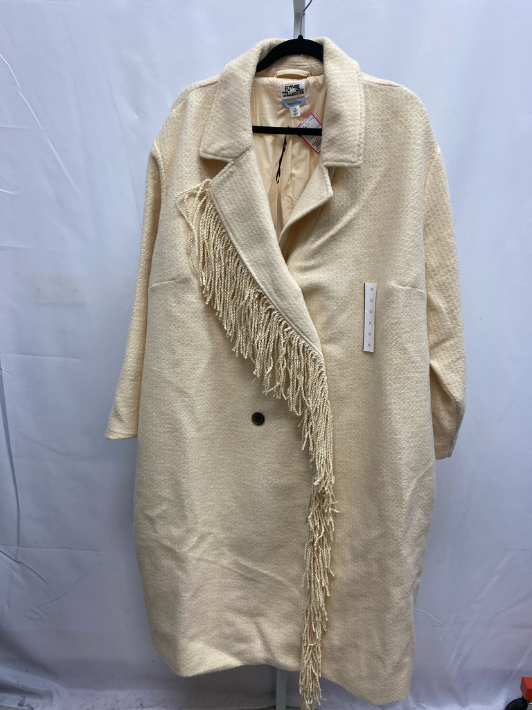 Size 3X Cream Jacket/Outerwear