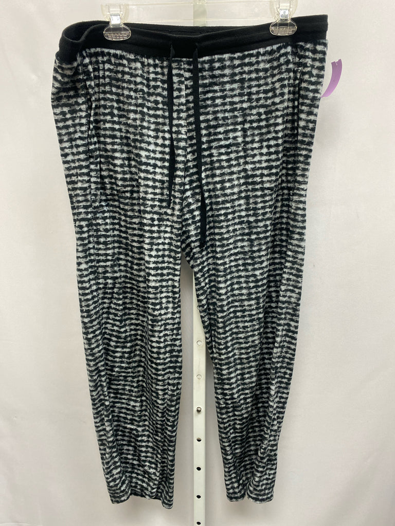 Size Large Black Print Pajamas