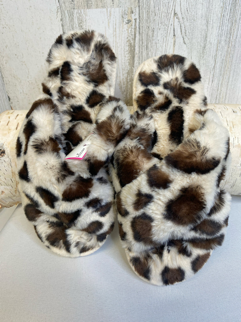 Size S Animal Print Slippers