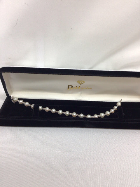Pearl 14kt Gold Bracelet