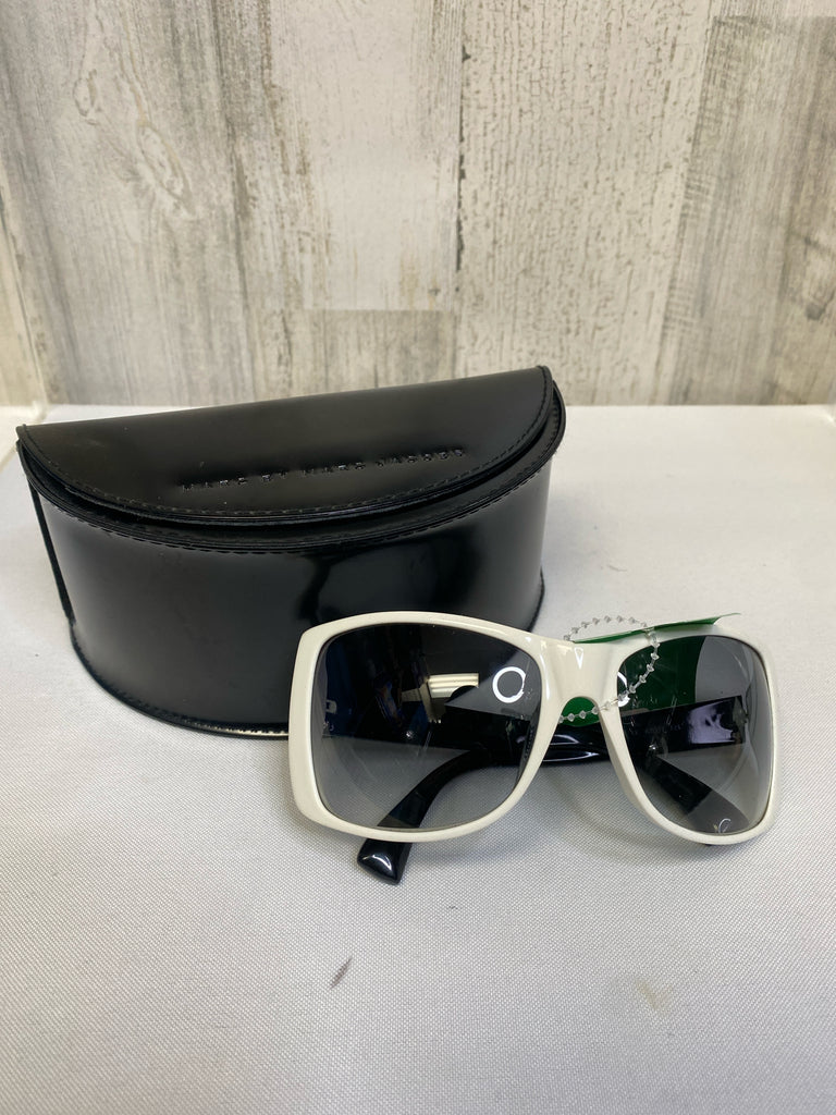Marc Jacobs White/Black Sunglasses
