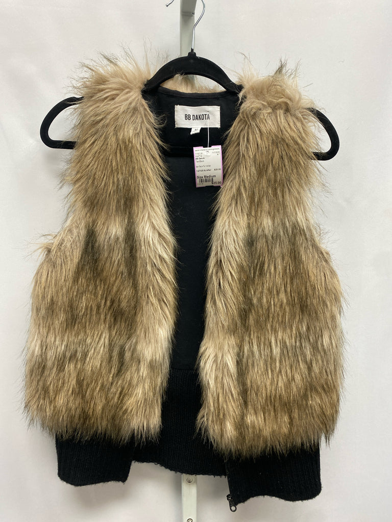 BB Dakota Size Medium Tan/Black Vest/Top