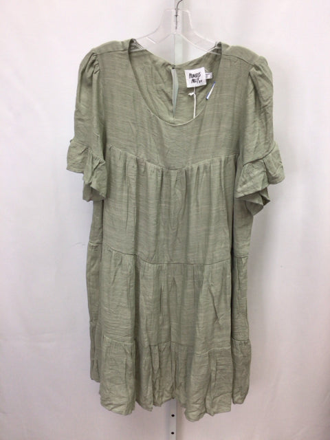 Size 10 Sage Short Sleeve Dress