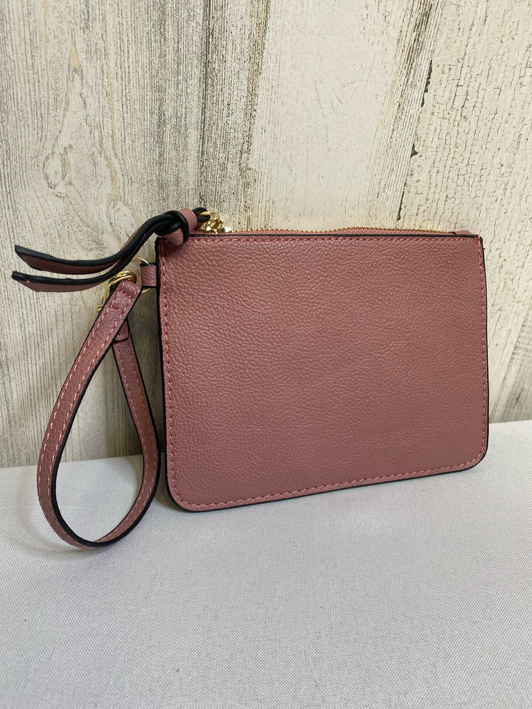 Steven Madden Mauve Wristlet