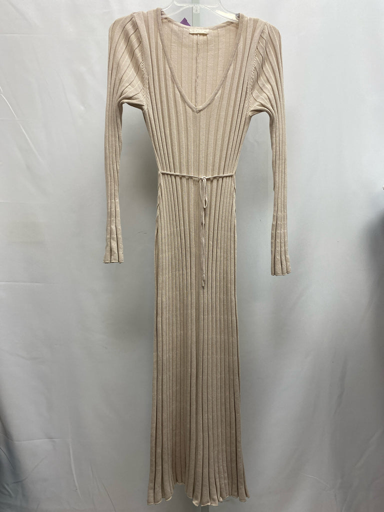 Size Small illa illa Tan Long Sleeve Dress