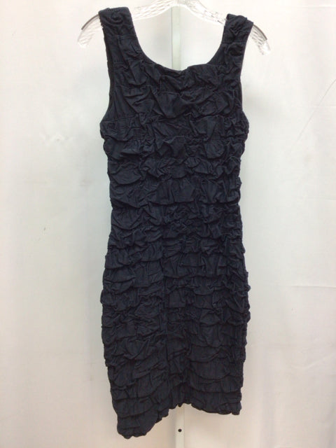 Nueva Size 8 Black Sleeveless Dress