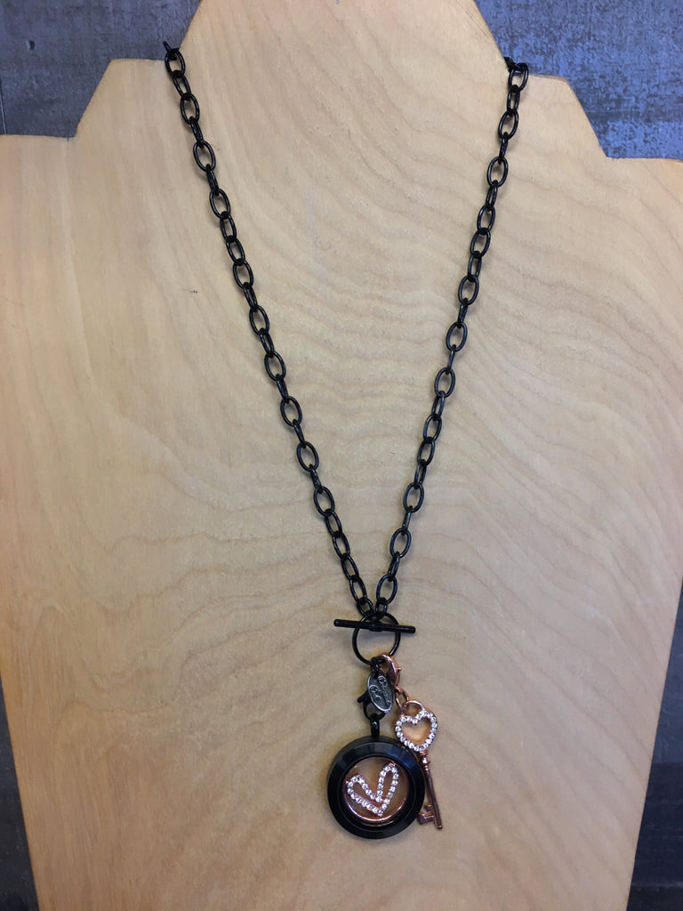 Origami Owl Necklace