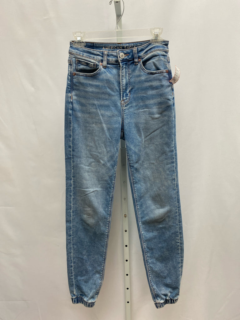 American Eagle Size 2 Blue Jeans