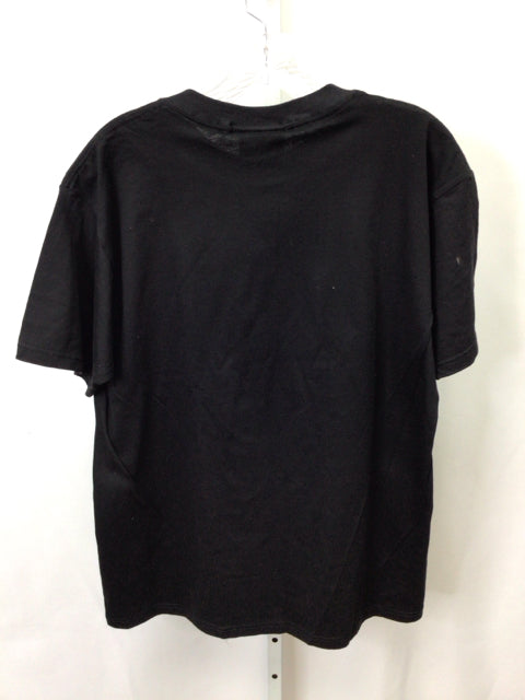 Size Medium Black T-shirt