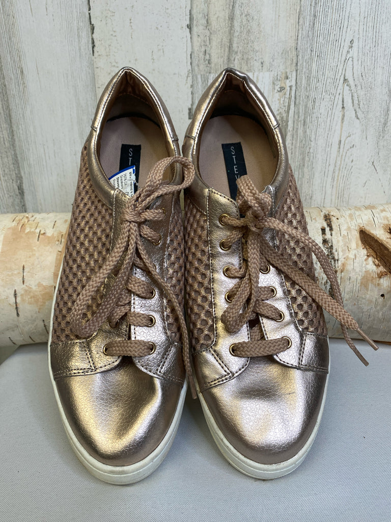 Steven Size 10 Rose Gold Sneakers