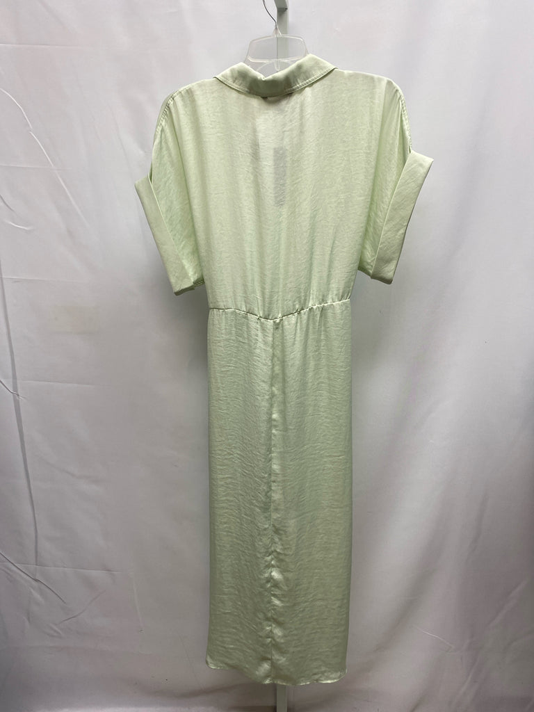 Size 10 Steve Madden Lime Short Sleeve Dress