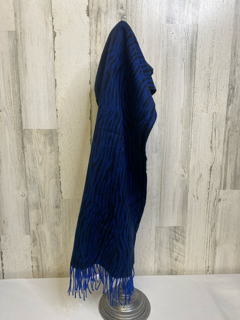 Amicale Blue/Black Scarf