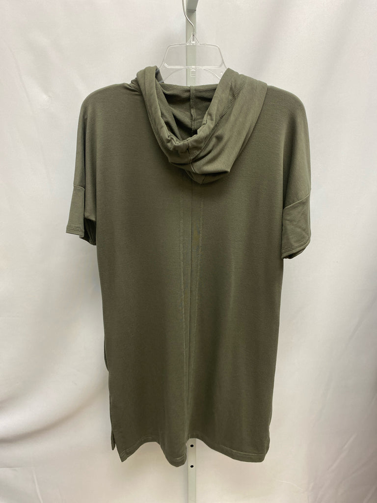 Size Medium Cable & Gauge Army Green Short Sleeve Dress