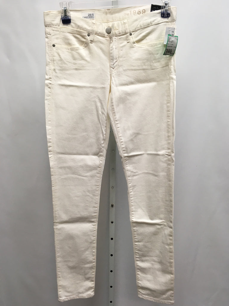 Gap Size 28 (6) White Denim Jeans