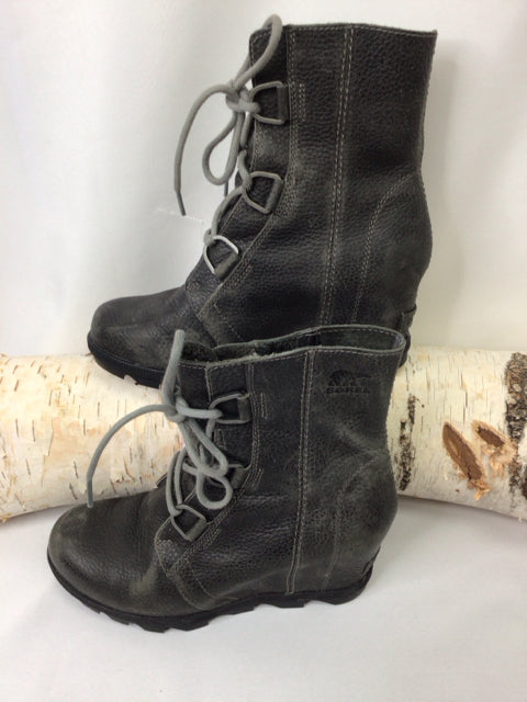 Sorel Size 8.5 Gray Boots