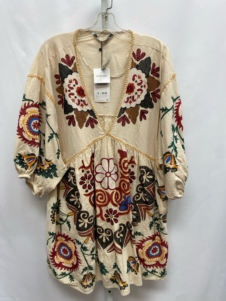 Zara Size XL Cream Short Sleeve Dress