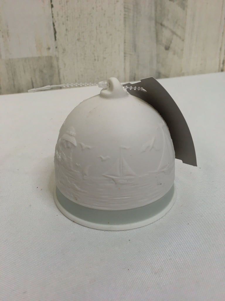 Lladro Christmas Decor