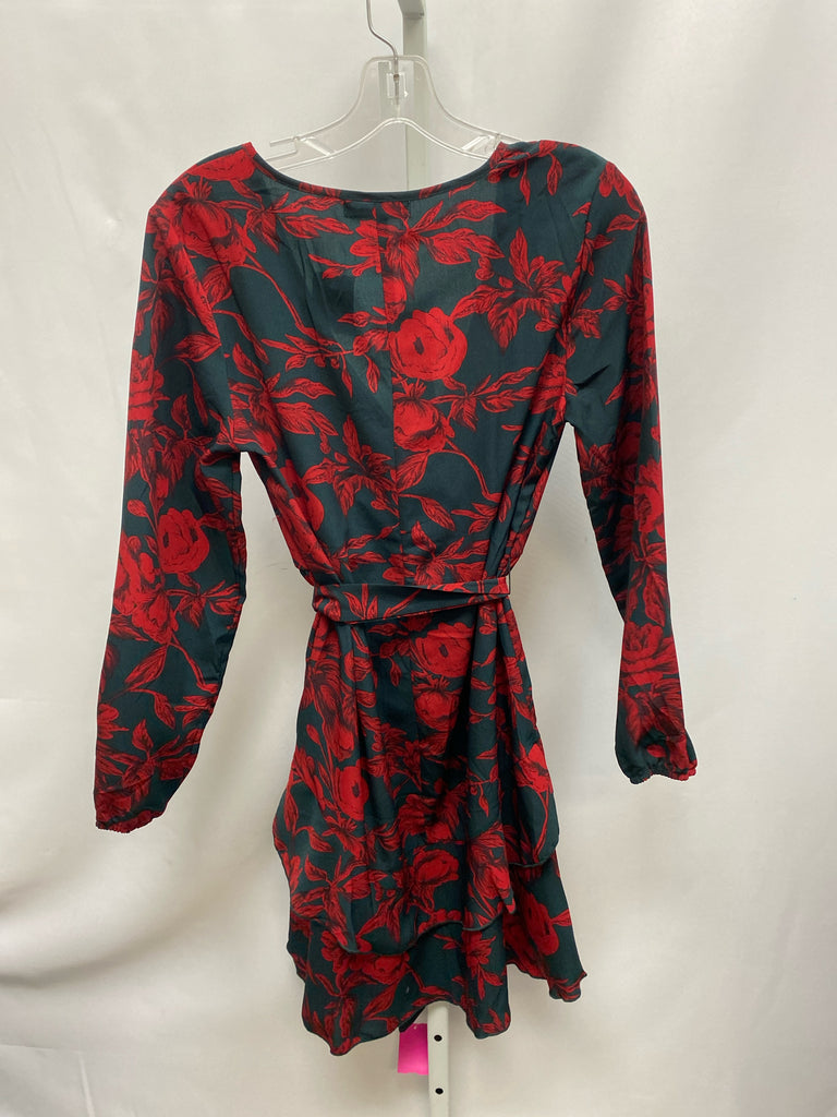 Size Medium Black Floral Long Sleeve Dress