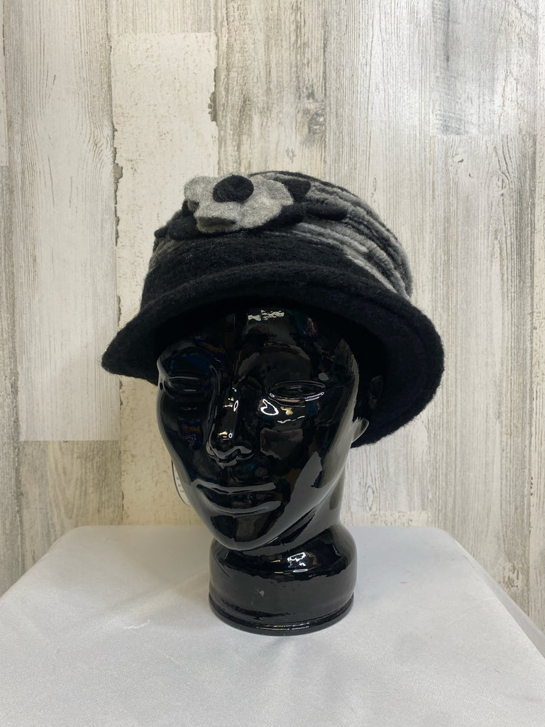 Black/Gray Hat