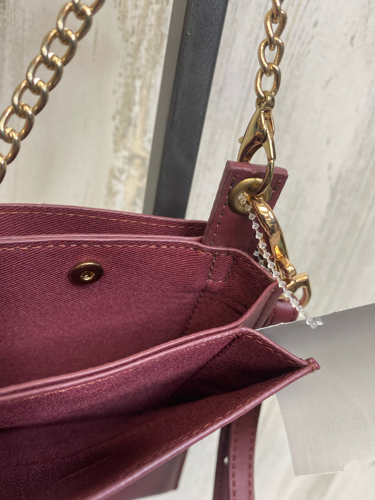 Maroon Wristlet