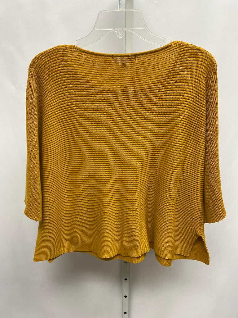 Fate Size XS Mustard 3/4 Sleeve Top