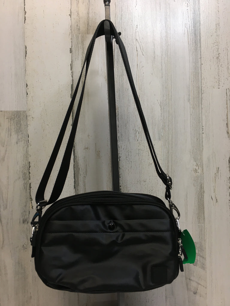IH KWIP Black Crossbody