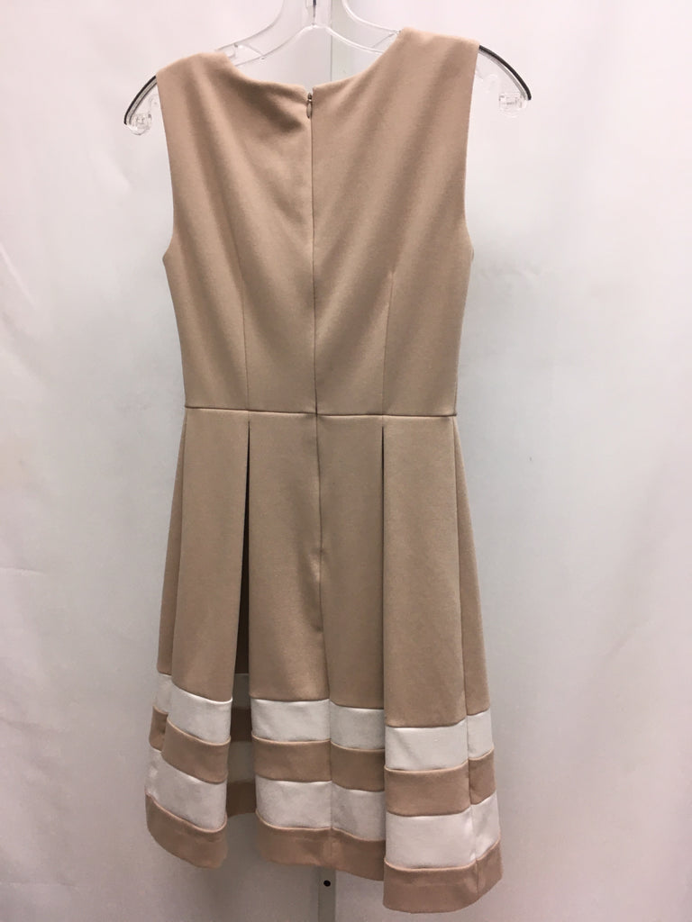 Size 2 Calvin Klein Tan/White Sleeveless Dress