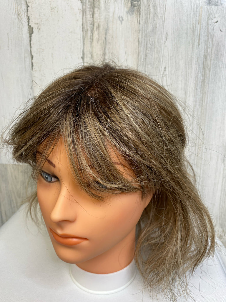 Raquel Welch Blonde Wig