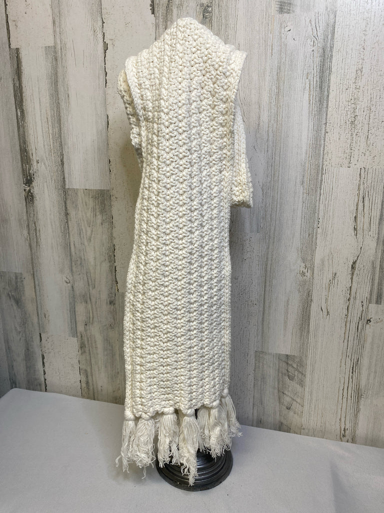 Gap White Scarf