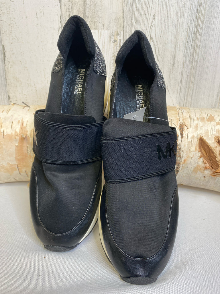 Michael Kors Size 5 Black Designer Shoe