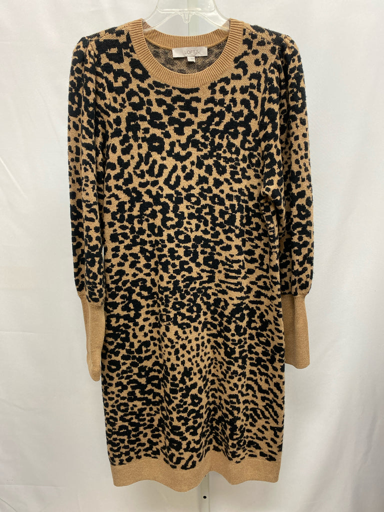 Size Large LOFT Animal Print Long Sleeve Dress